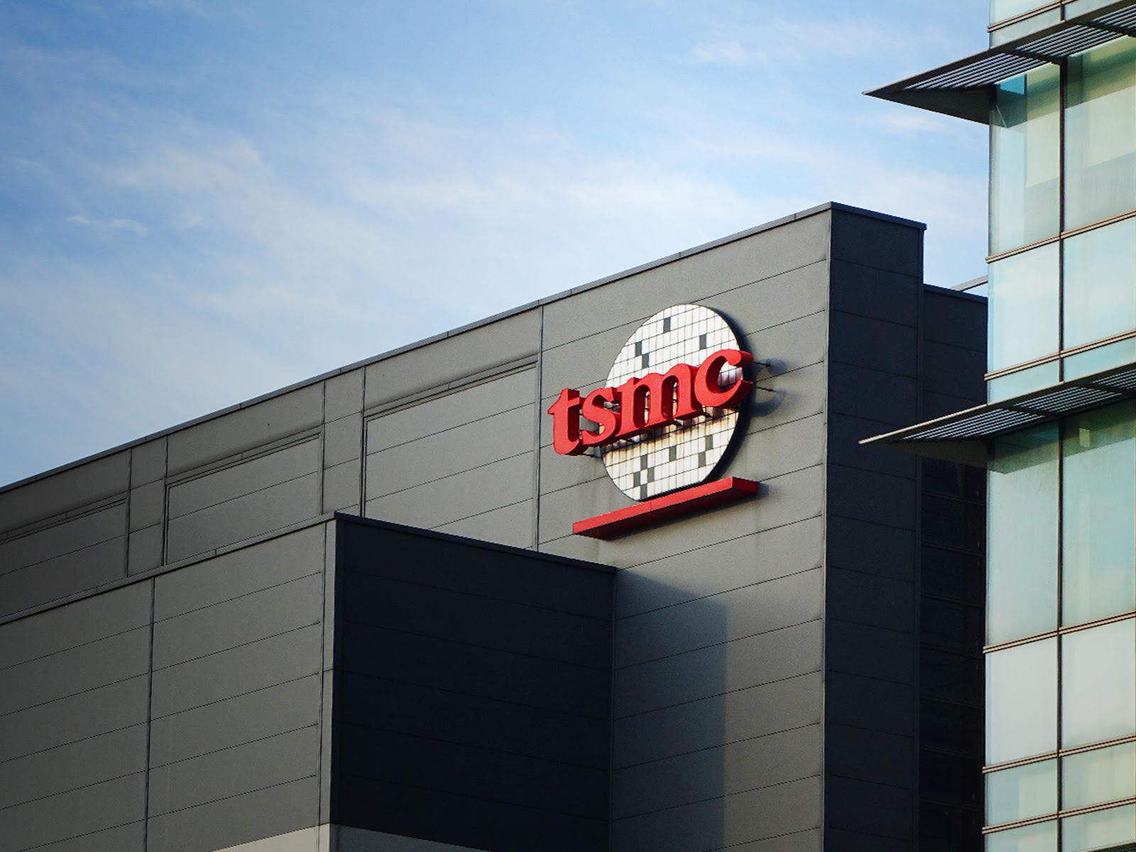 US Revokes TSMC's China Export Waiver