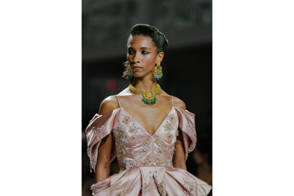 Tanishq and Bibhu Mohapatra Return to NYFW with Bold Tribute to Women Tanishq and Bibhu Mohapatra Return to NYFW with Bold Tribute to Women