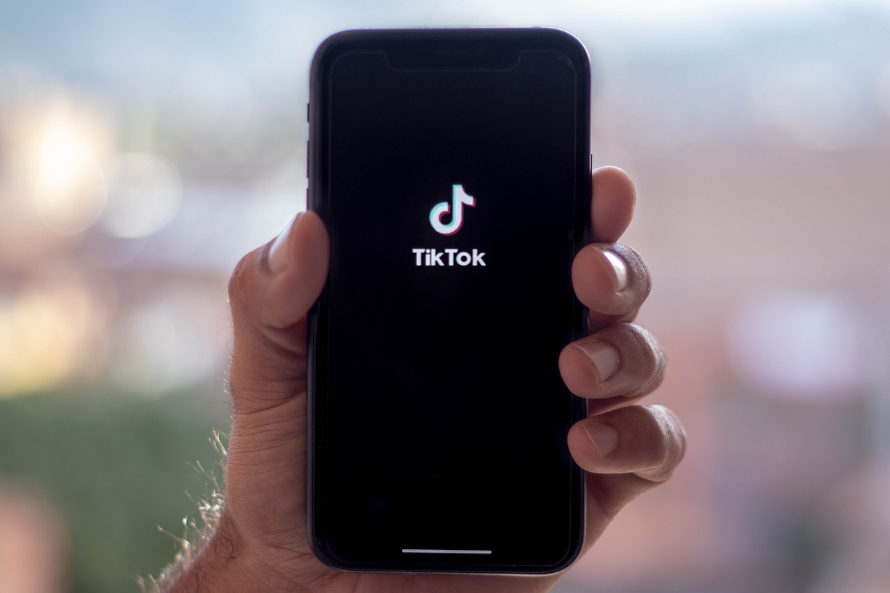 US and China finalize TikTok deal under new ownership structure - JURIST