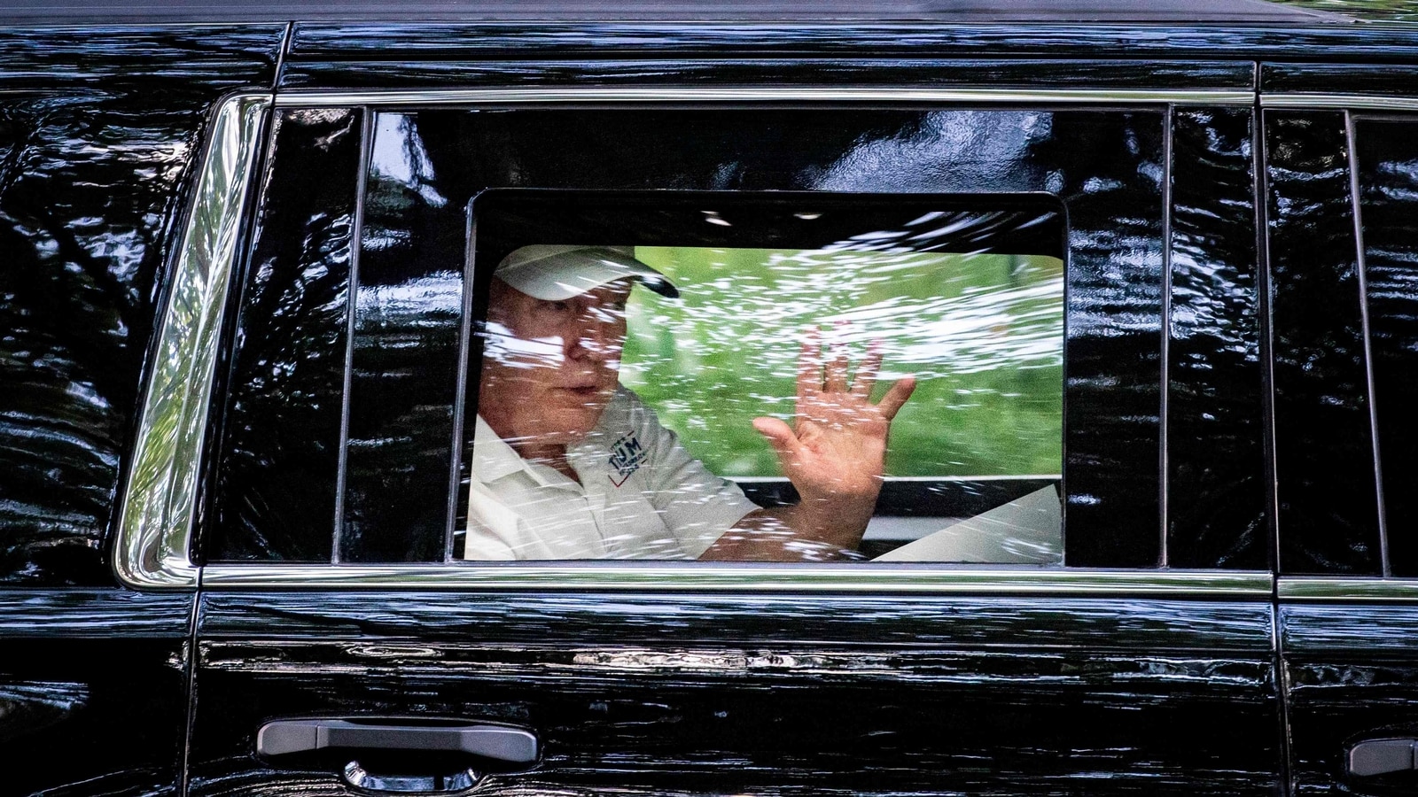 Trump's latest ‘smiling’ photo sparks row after Grok's bizarre 2024 claim