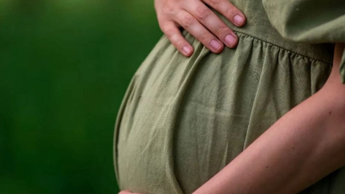 Planning Pregnancy After 35? Here's What Women Can Learn From Celebrities | Health and Fitness News