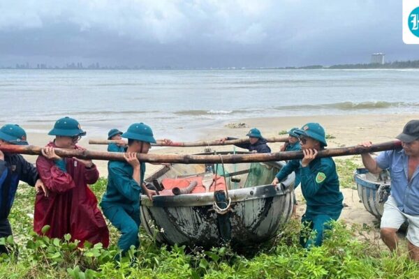Airport shut, thousands evacuted in Vietnam as Typhoon Bualoi approches