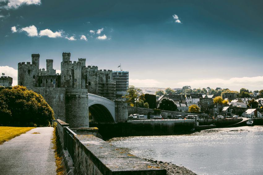 Wales, UK Introduces Visitor Levy to Enhance Sustainable Tourism and Support Local Communities by 2027