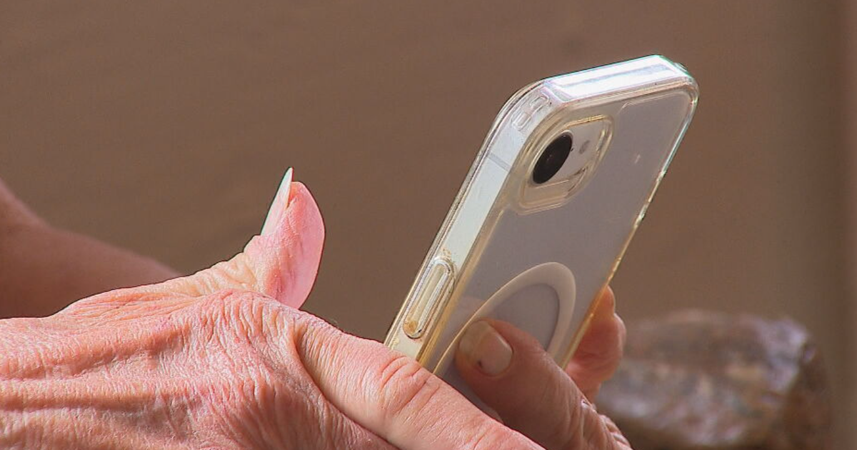 From apps to AI, program in Denver helps adults 60 and older learn and thrive in the digital world