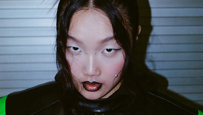 The best celebrity Instagram accounts to follow if you’re looking to rejig your everyday make-up