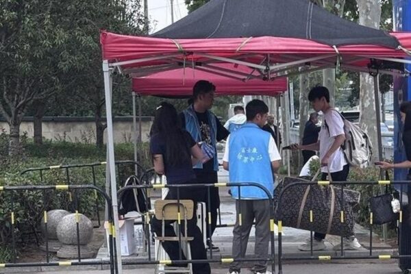 iPhone Air在華延期推出　蘋果正與監管機構合作｜即時新聞｜中港台｜on.cc東網