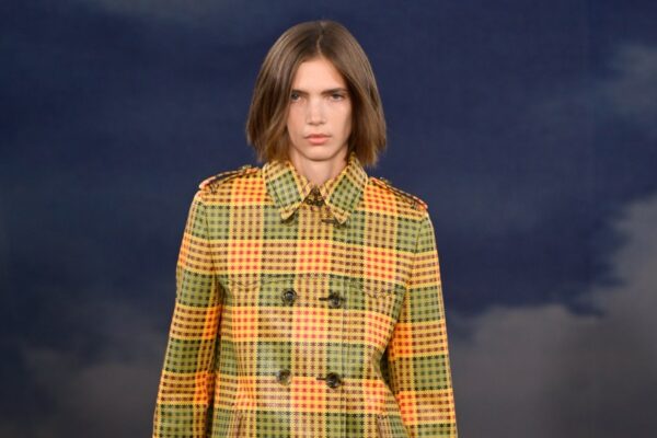 Burberry Spring 2026 Ready to Wear Runway, Fashion Show & Collection Review
