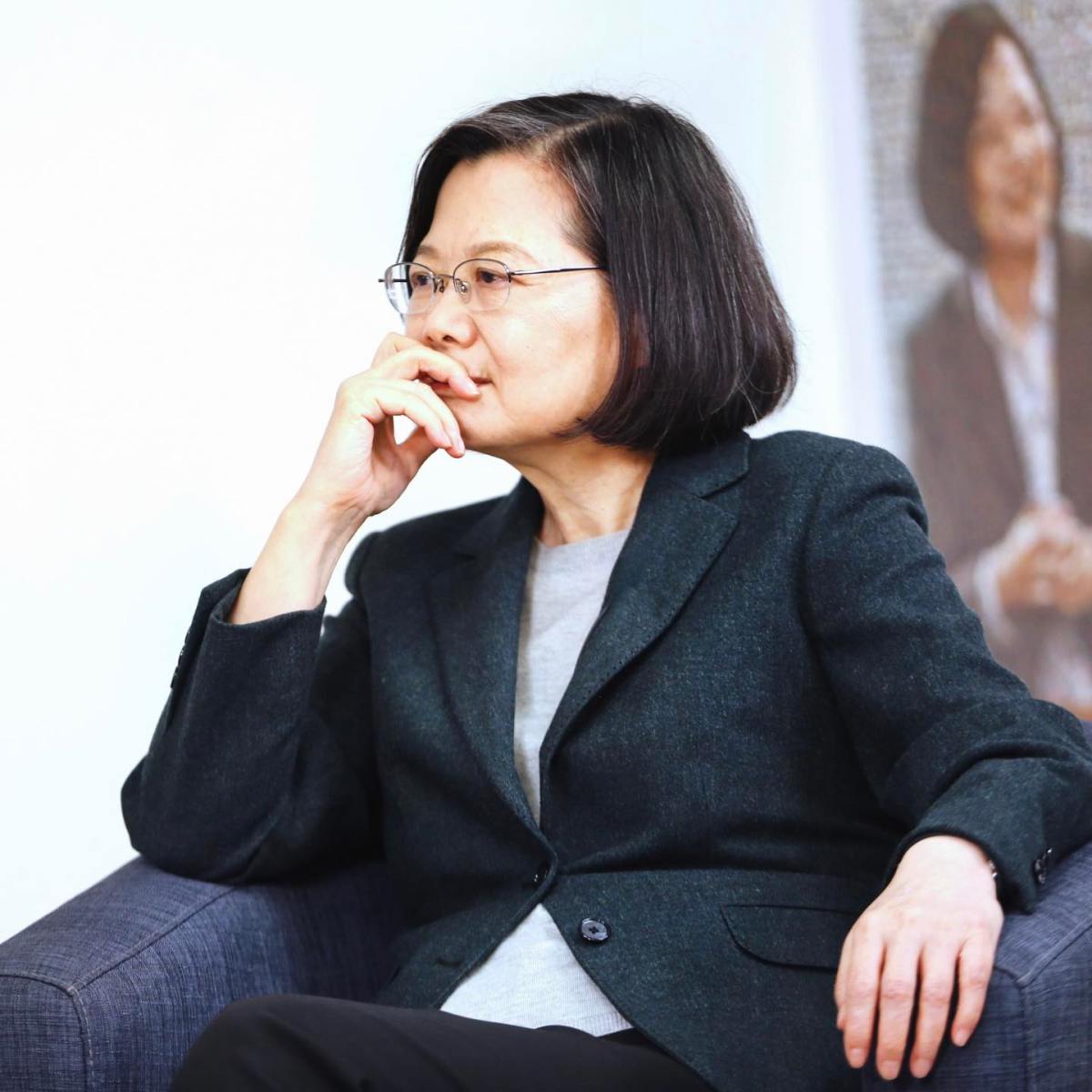 How Tsai Ing-Wen’s fashion sense can provide explanations for gender inequality within Taiwanese politics – Taiwan Insight