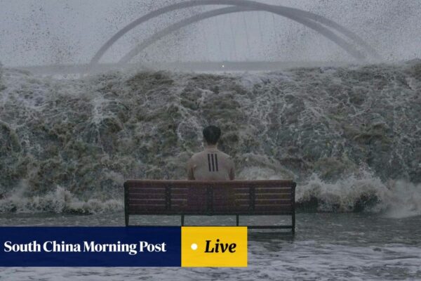Super Typhoon Ragasa to be closest to Hong Kong in next hour: forecaster Super Typhoon Ragasa to be closest to Hong Kong in next hour: forecaster