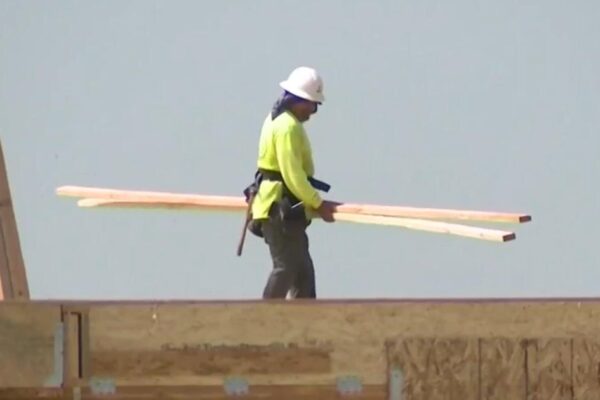 Breaking down the August jobs report that has economists talking