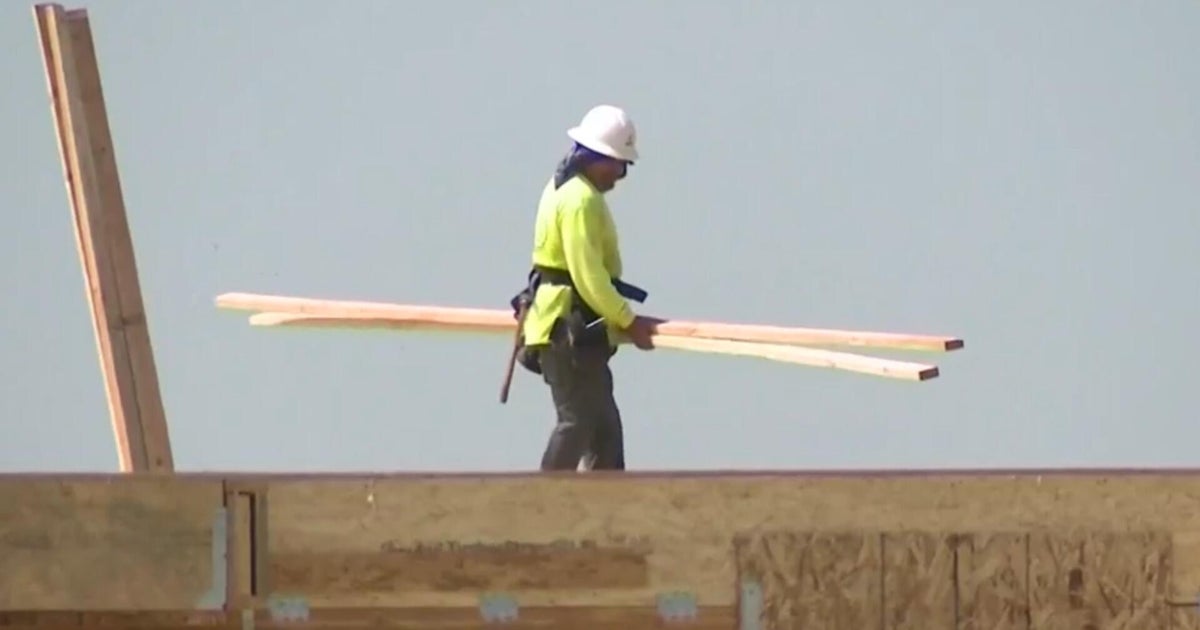 Breaking down the August jobs report that has economists talking