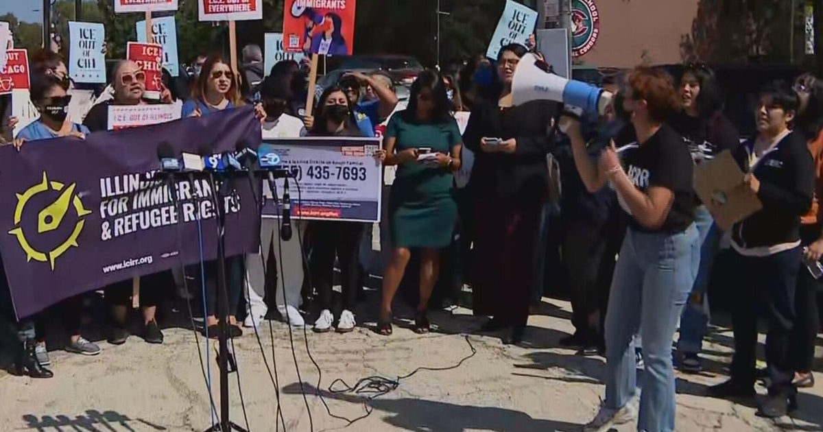 Chicago immigrant families fear ICE crackdown
