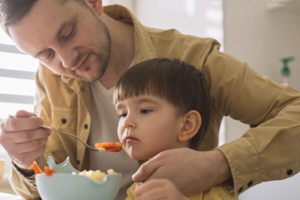 Paediatrician shares healthy meal options for children and suggests a trick for parents to deal with picky eaters