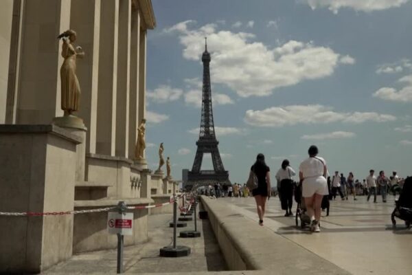 France threatens to block crypto license 'passporting' in EU regulatory fight