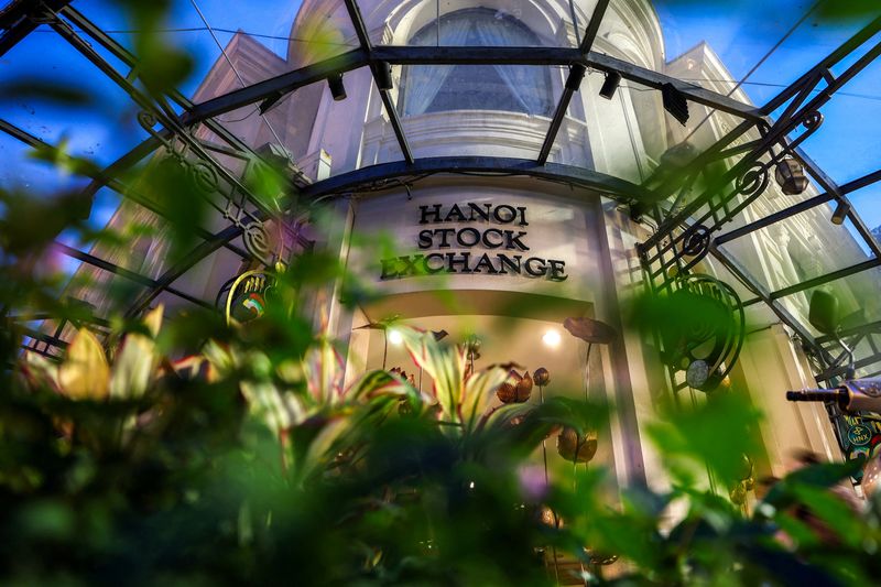 Vietnam's IPO market, stocks rally fail to stir foreign investors