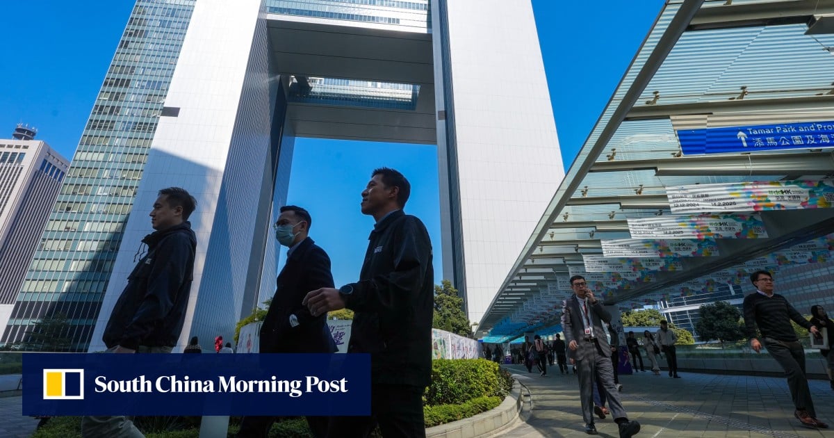Top Hong Kong civil servants worried by accountability policy ‘had better go’: Lee