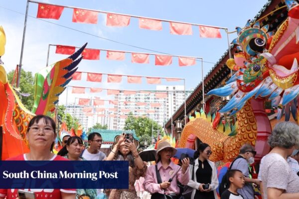Hong Kong airport offers free tours for transit passengers to enjoy city’s attractions