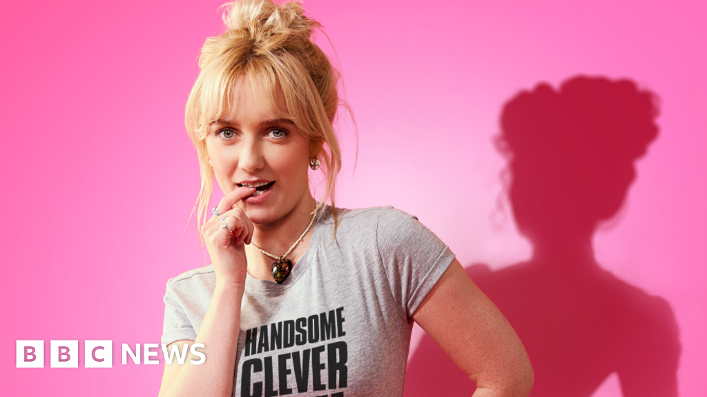 Dating apps, booze and clubbing