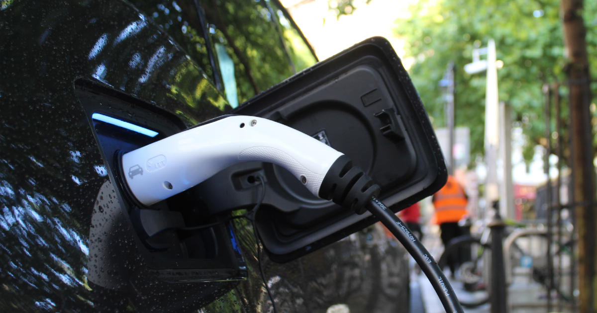 'This Is the Time' to Buy Electric Vehicle Before Tax Credit Ends