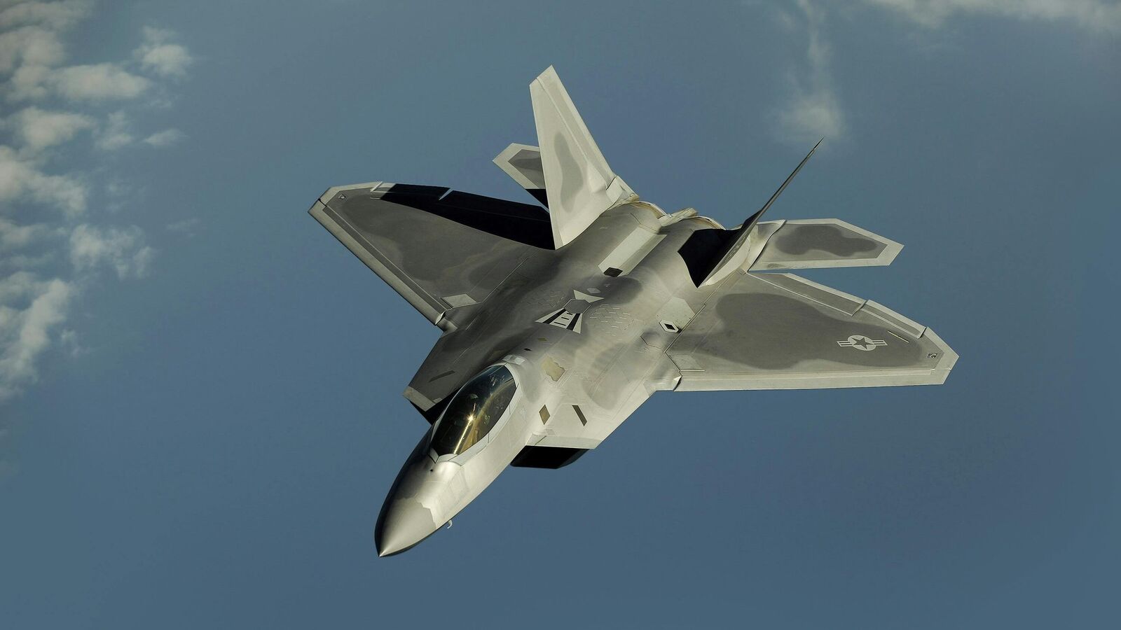 Avic Chengdu share price: China's J-10 fighter jet maker company's stock tanks 25% in four straight sessions