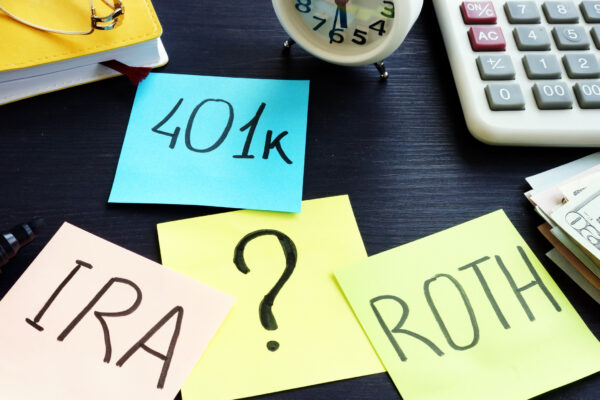 Should You Choose a Roth IRA Over a 401(k) for Retirement Savings?