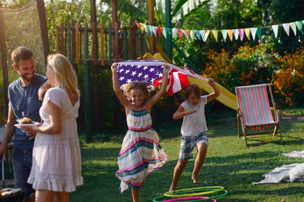 What's open and closed on Labor Day 2025? See what stores, banks and other businesses are operating today.