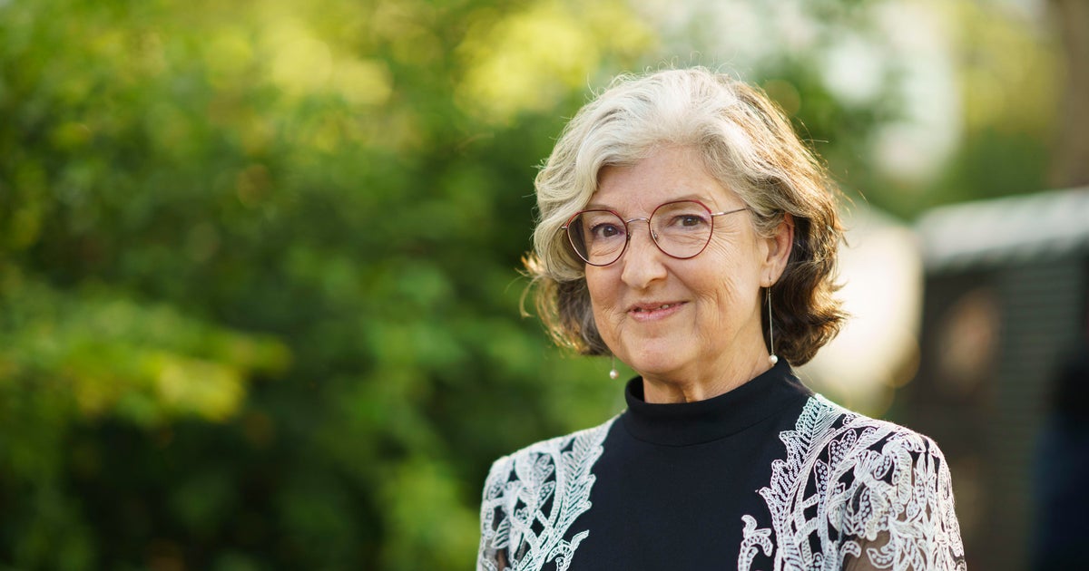 Barbara Kingsolver wrote a bestseller on opioids in Appalachia. Now she helps women fight addiction.
