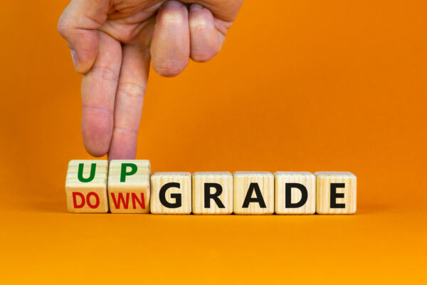 Why Intel Stock Slumped on Friday