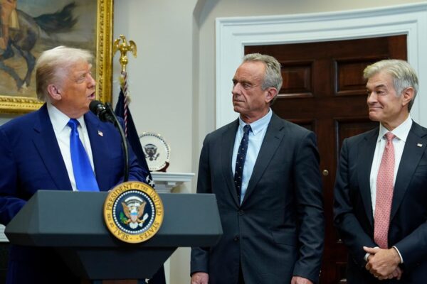 Pfizer to lower some drug prices as White House builds "TrumpRX" website