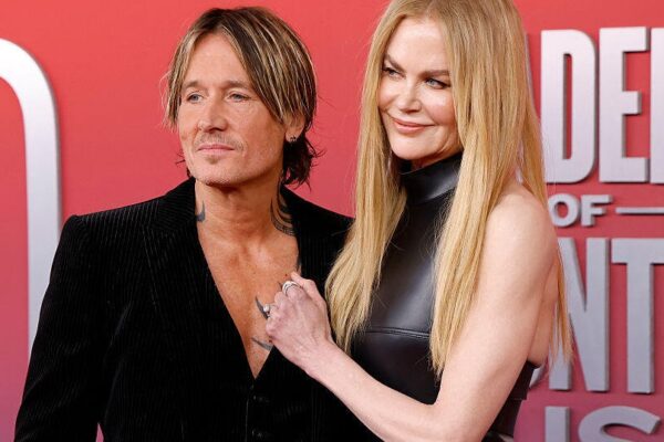 Nicole Kidman files for divorce from Keith Urban, citing "irreconcilable differences"