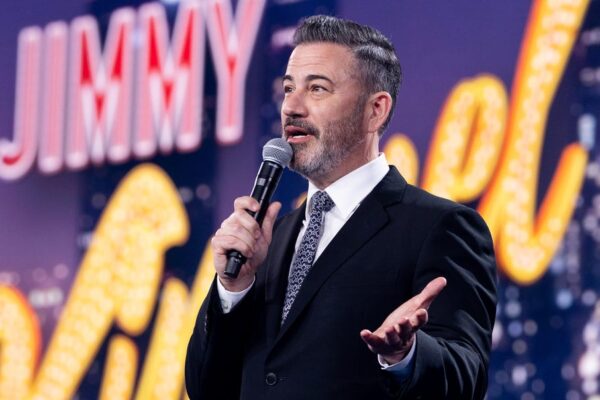 Celebrities React to Jimmy Kimmel’s Suspension