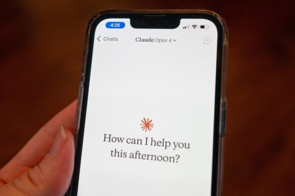 Judge approves $1.5 billion settlement over AI company Anthropic's alleged use of pirated books