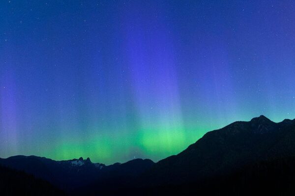 Northern lights might be visible across 18 states tonight