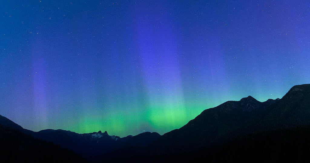 Northern lights might be visible across 18 states tonight