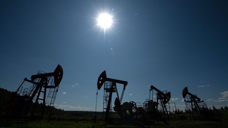 Trump pushes Europe to stop purchasing Russian oil and up pressure on China in latest effort to end Ukraine war