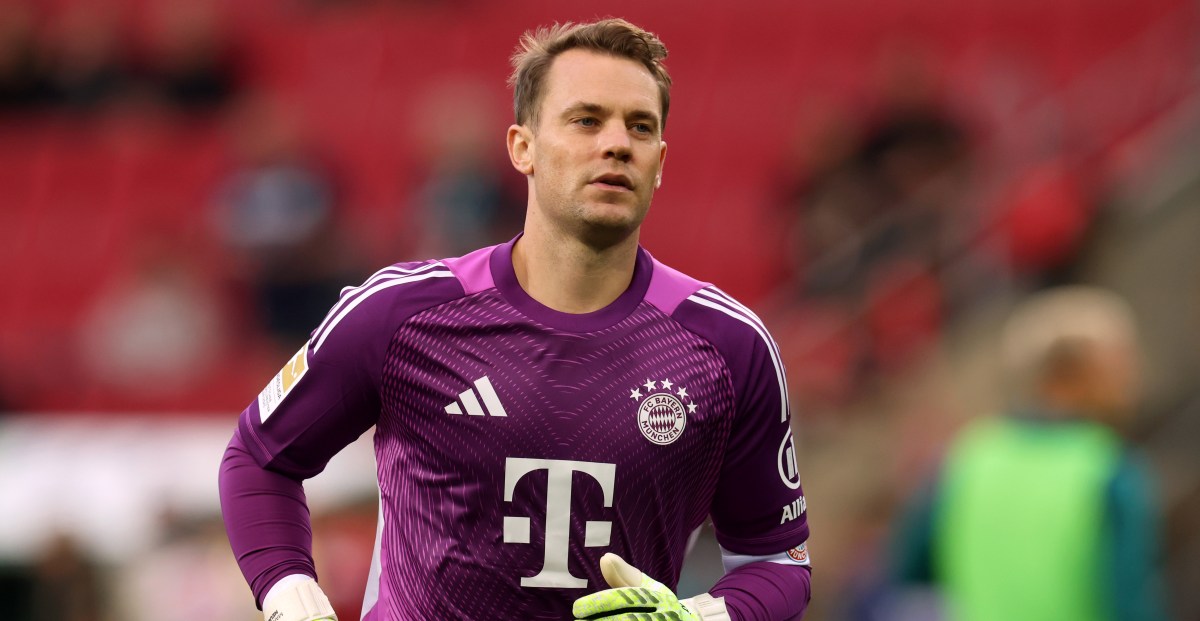 Bayern Munich goalkeeper Manuel Neuer rules out return to German national football team