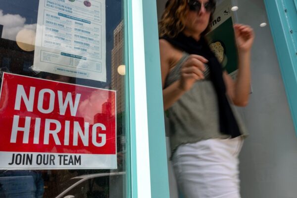 Americans' confidence in finding a new job falls to record low