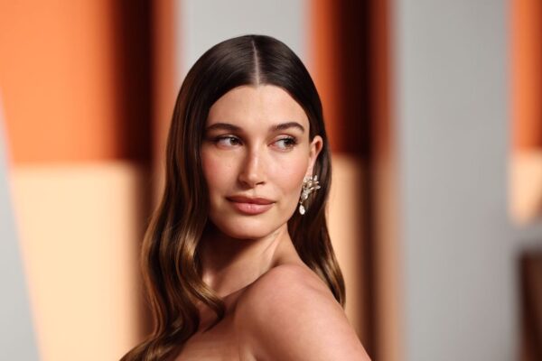13 Celebrities’ Favorite Perfumes, Explained