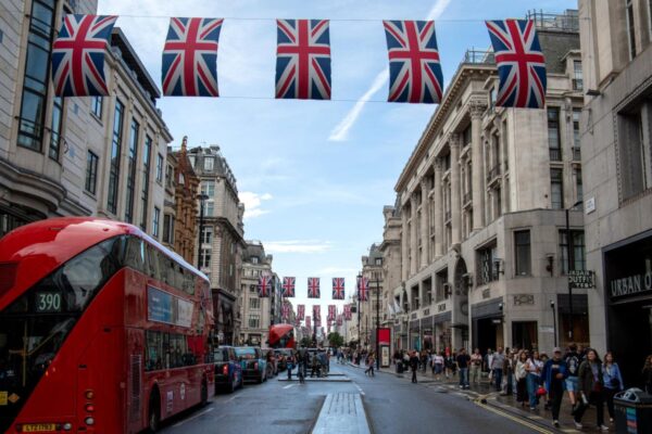 Is the U.K. a Canary in the Coal Mine for a Heavily Indebted World? Is the U.K. a Canary in the Coal Mine for a Heavily Indebted World?
