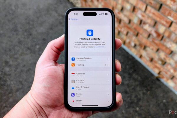 I stop nosy iPhone apps in their tracks with this powerful location setting