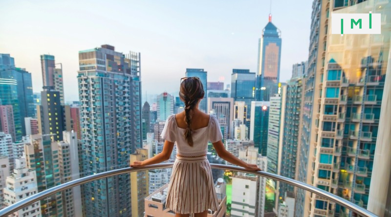 Hong Kong Investment Program Registers 1,900 Applications Worth HK$58 Billion