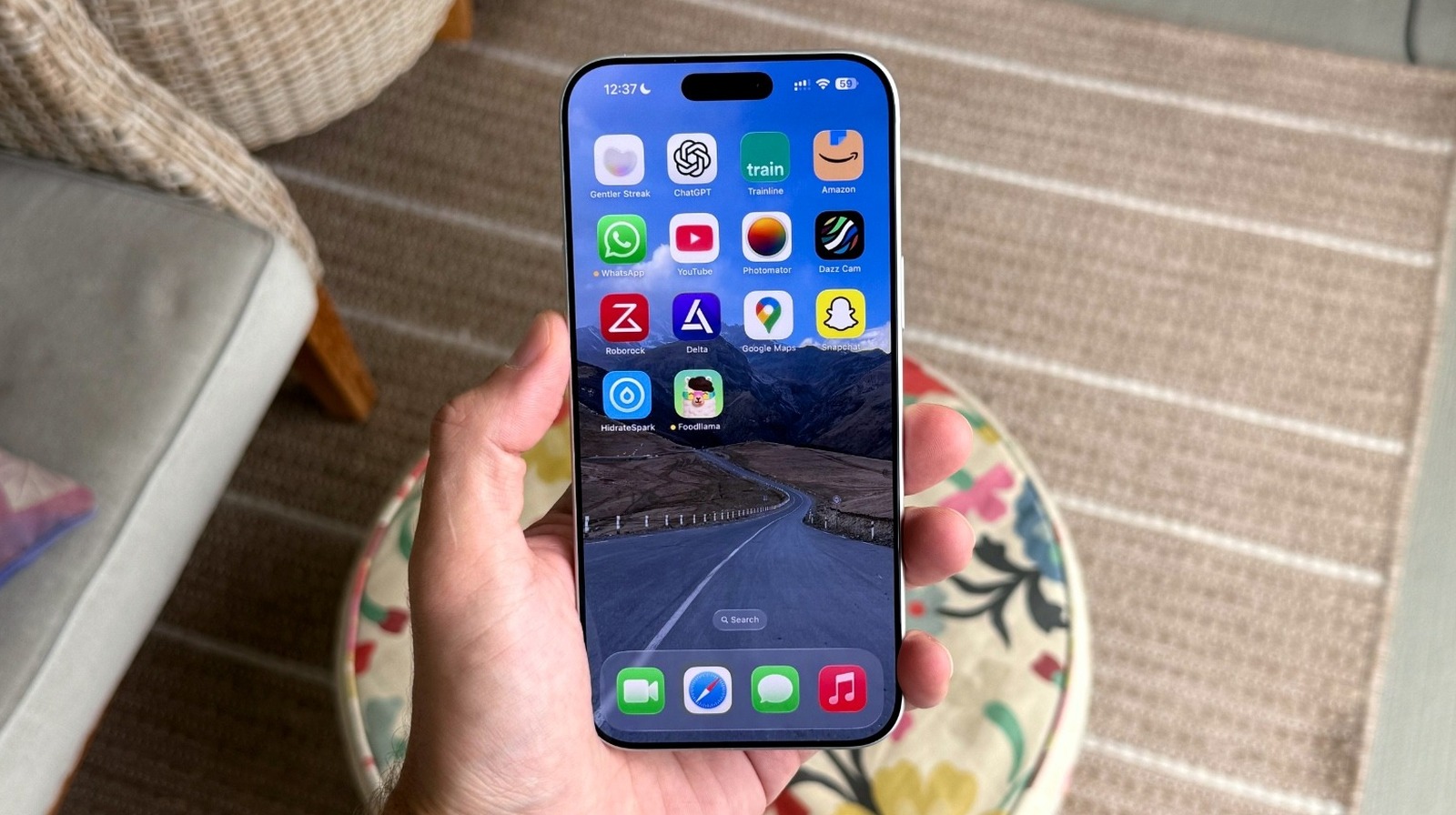 12 Essential iPhone Apps You Should Be Using By Now