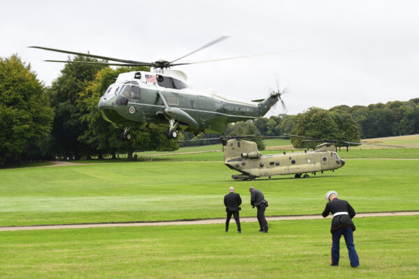 Donald Trump’s Helicopter Marine One in Emergency Landing Marine One lands