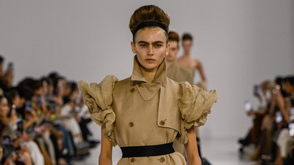 Max Mara Spring 2026 Ready-to-Wear Runway, Fashion Show & Collection Review [PHOTOS]