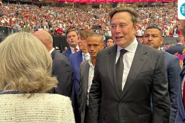 Elon Musk appears to stray from key protocol at Charlie Kirk's funeral service: ‘Did he just…’