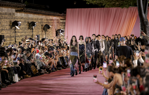 Andersson Bell opens Seoul Fashion Week with show on historic Deoksugung-gil