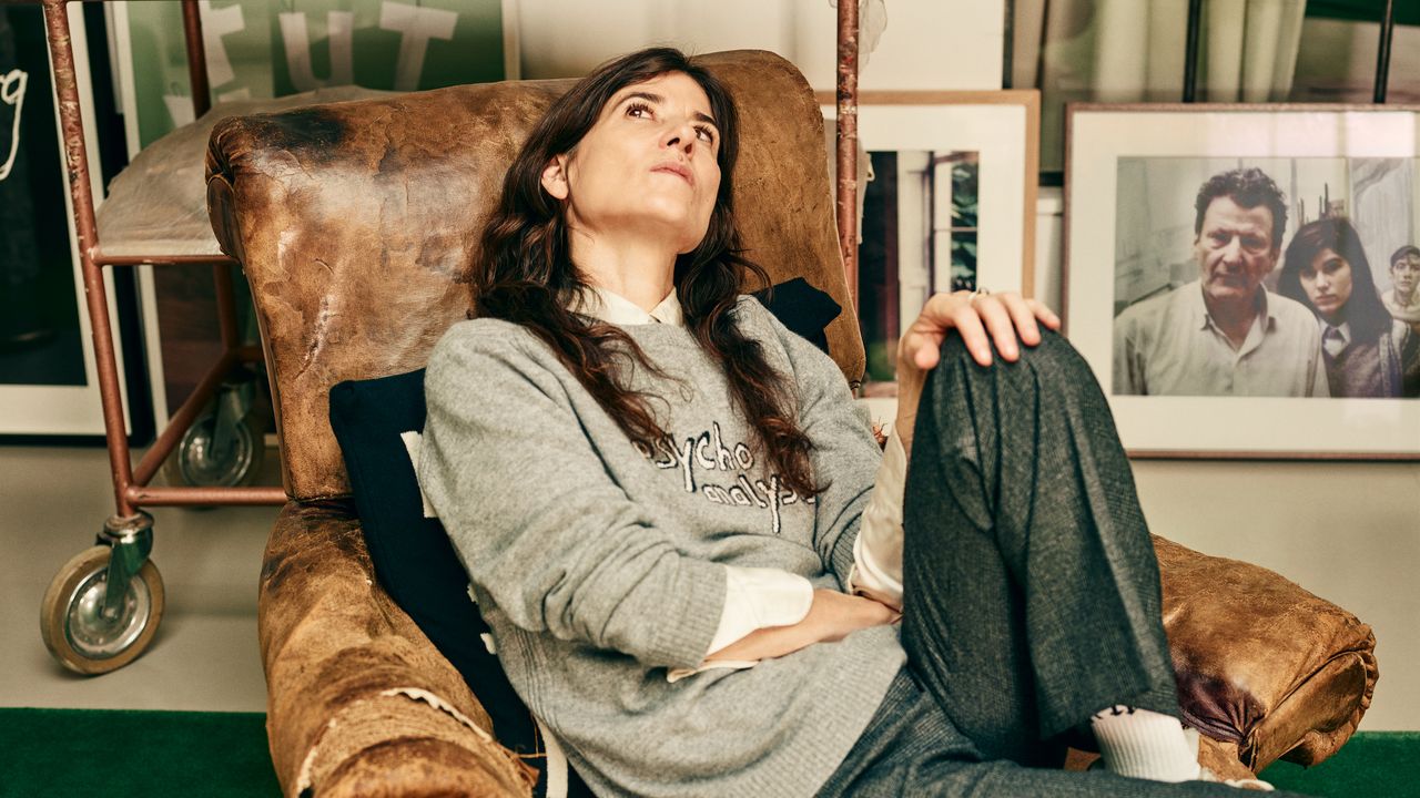 Bella Freud’s Podcast, “Fashion Neurosis,” Offers a Talking Cure