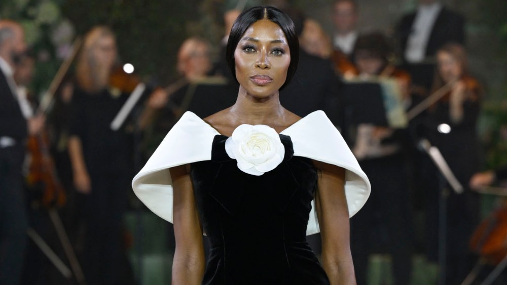 Richard Quinn Spring 2026 Ready-to-Wear Runway, Fashion Show & Collection Review [PHOTOS]