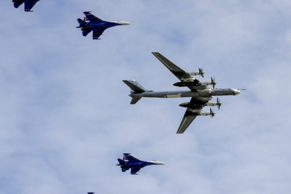 U.S. fighter jets scrambled to intercept Russian warplanes near Alaska