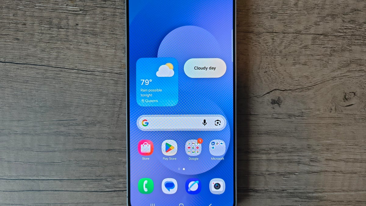 I Tested the Galaxy S25 FE, and Its Software Is What Stands Out, Not the Lower Price